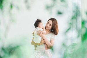 人が人を支える