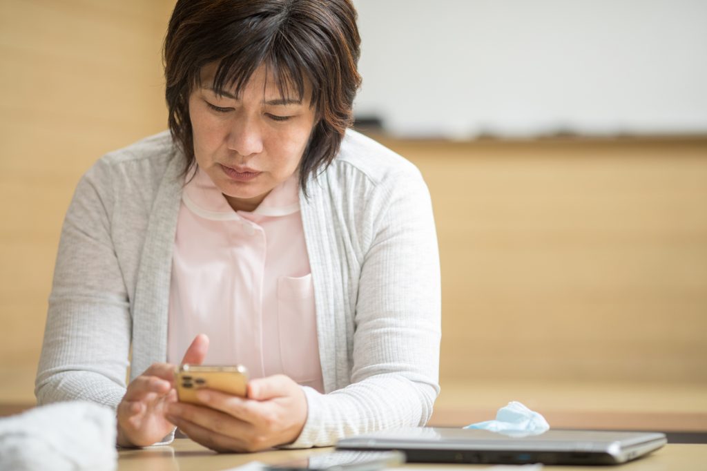 【ケアマネって大変です】ケアマネが大変な理由や離職率、それでも続ける理由ややりがいなどを詳しく解説!