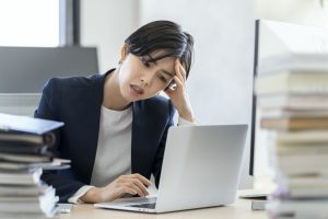 【課題点は？】ケアプランが有料化へ？ケアマネへの影響は？賛否分かれるケアプラン有料化問題を詳しく解説！